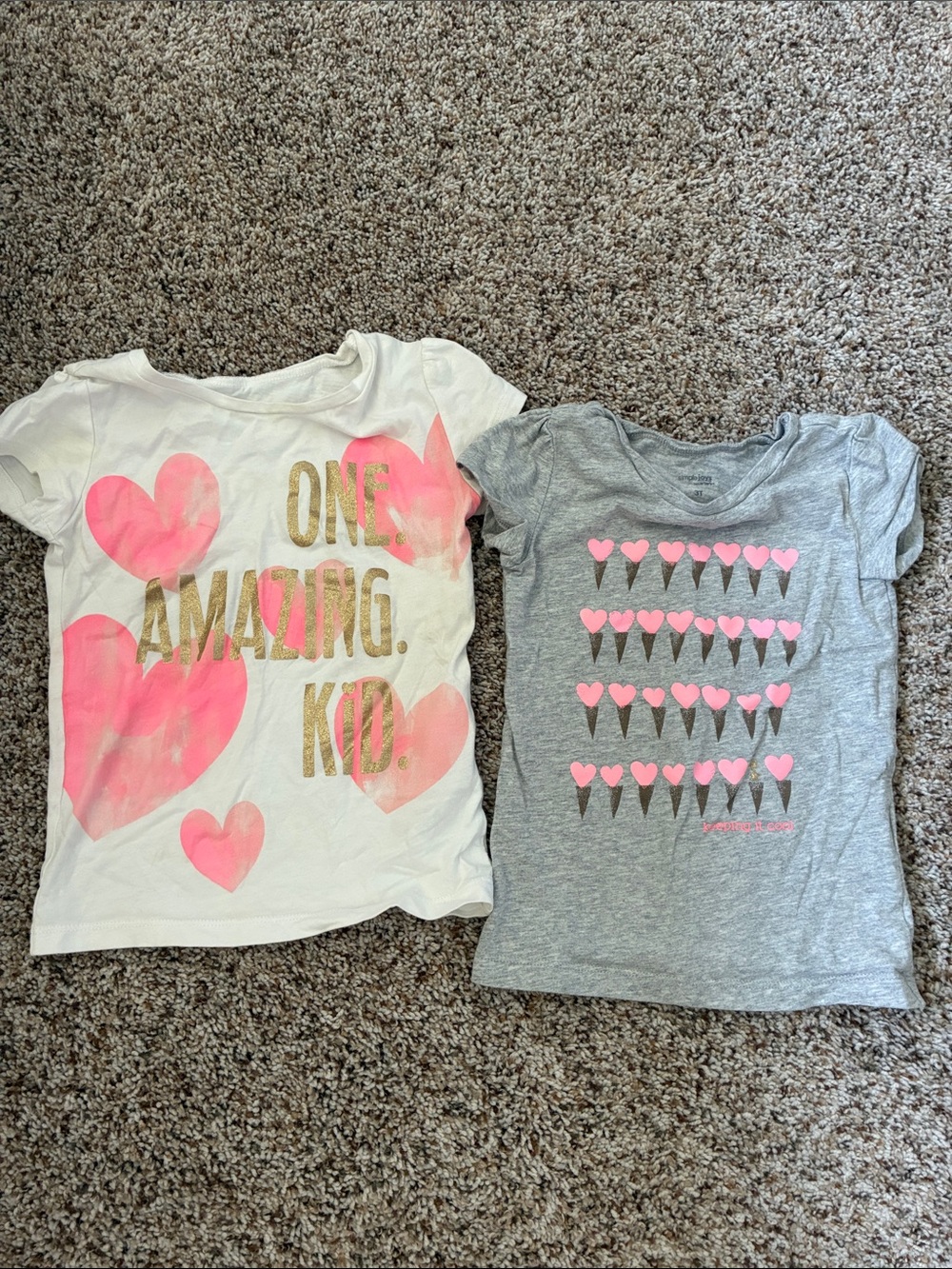 Girls Short-Sleeve Heart Graphic Tee - White with Pink Hearts